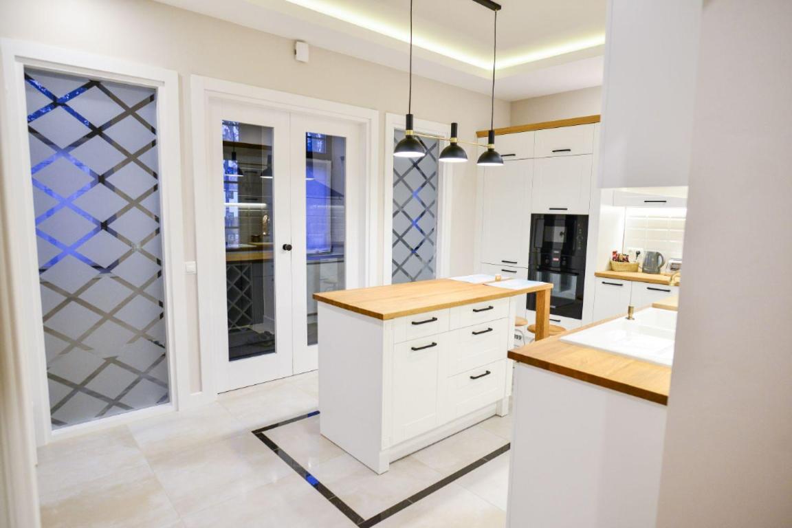 Luksusowy apartament Sokół - piątka - Housity