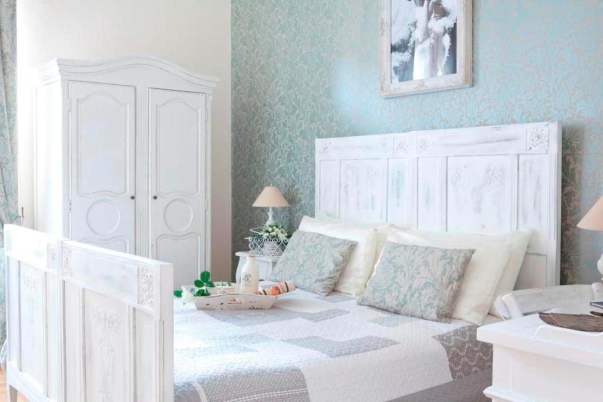 Bed and Breakfast 30 - Housity