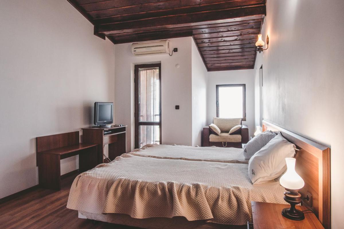 Guest Villas Ecopolis Glavatartsi - Housity