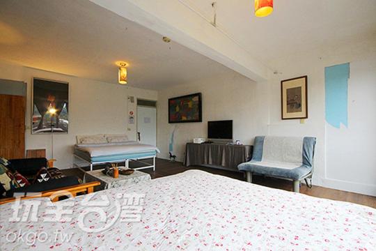 Museum Traveler's BnB - Housity