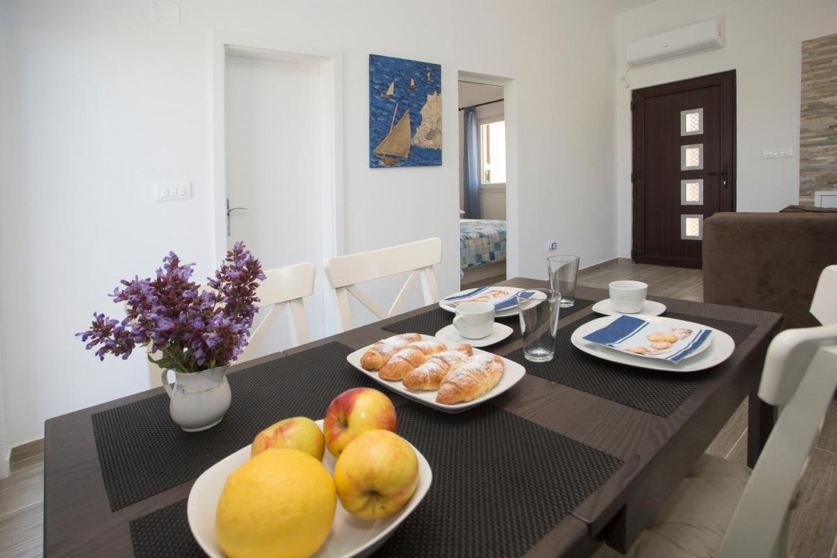 SIESTA, a house in the nature on the island - Housity