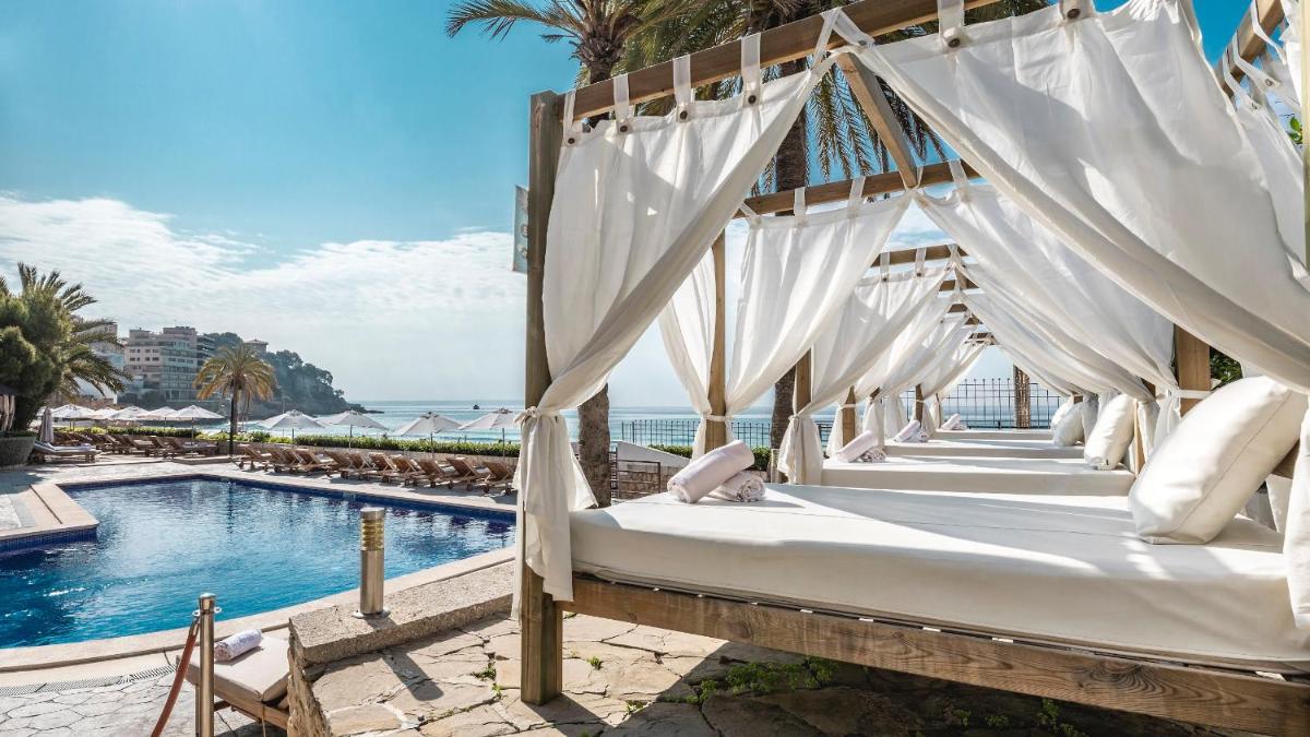 Piscina en o cerca de Be Live Adults Only La Cala Boutique Hotel