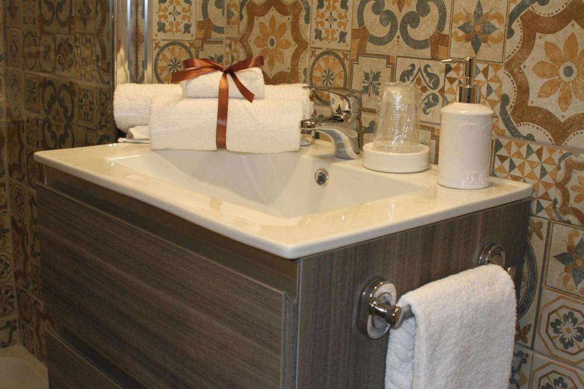 B&B Paestum Sea and Rooms - Housity