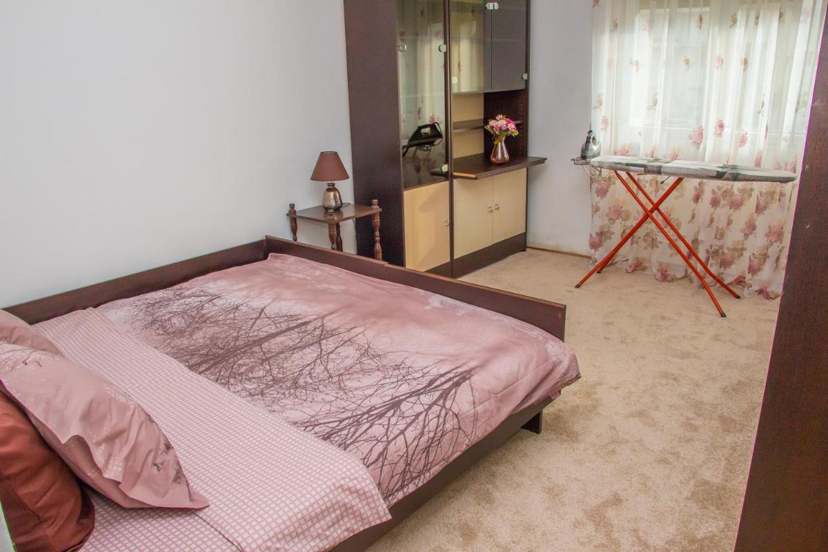 Old Cozy Apartment Dobrota - Housity
