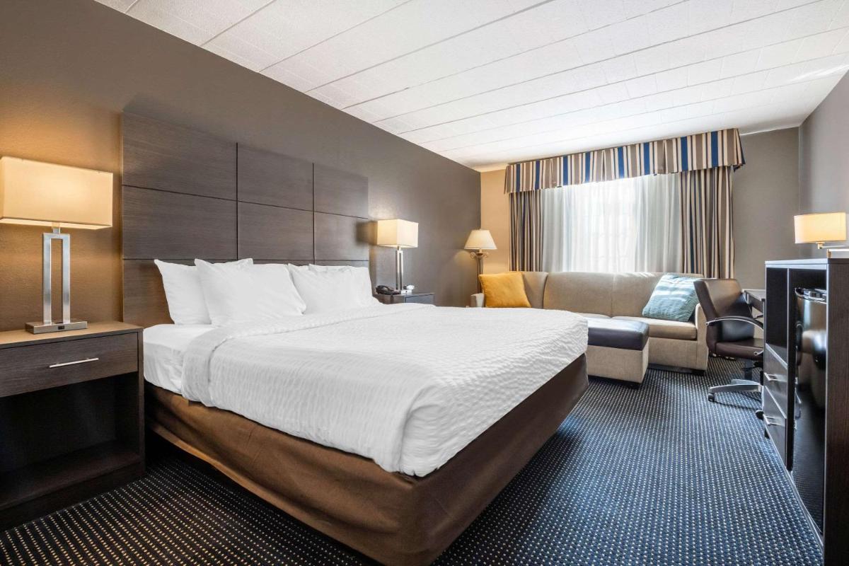 Clarion Hotel and Conference Center Harrisburg West - Housity