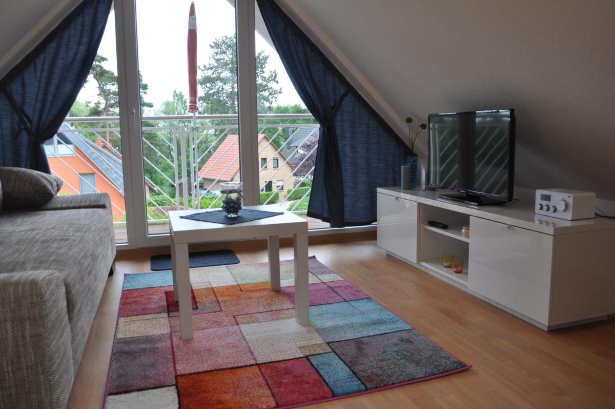 Suitetrails - Ferienhaus Müritzzauber / 1 Zimmer Dachgeschoss-Appartement