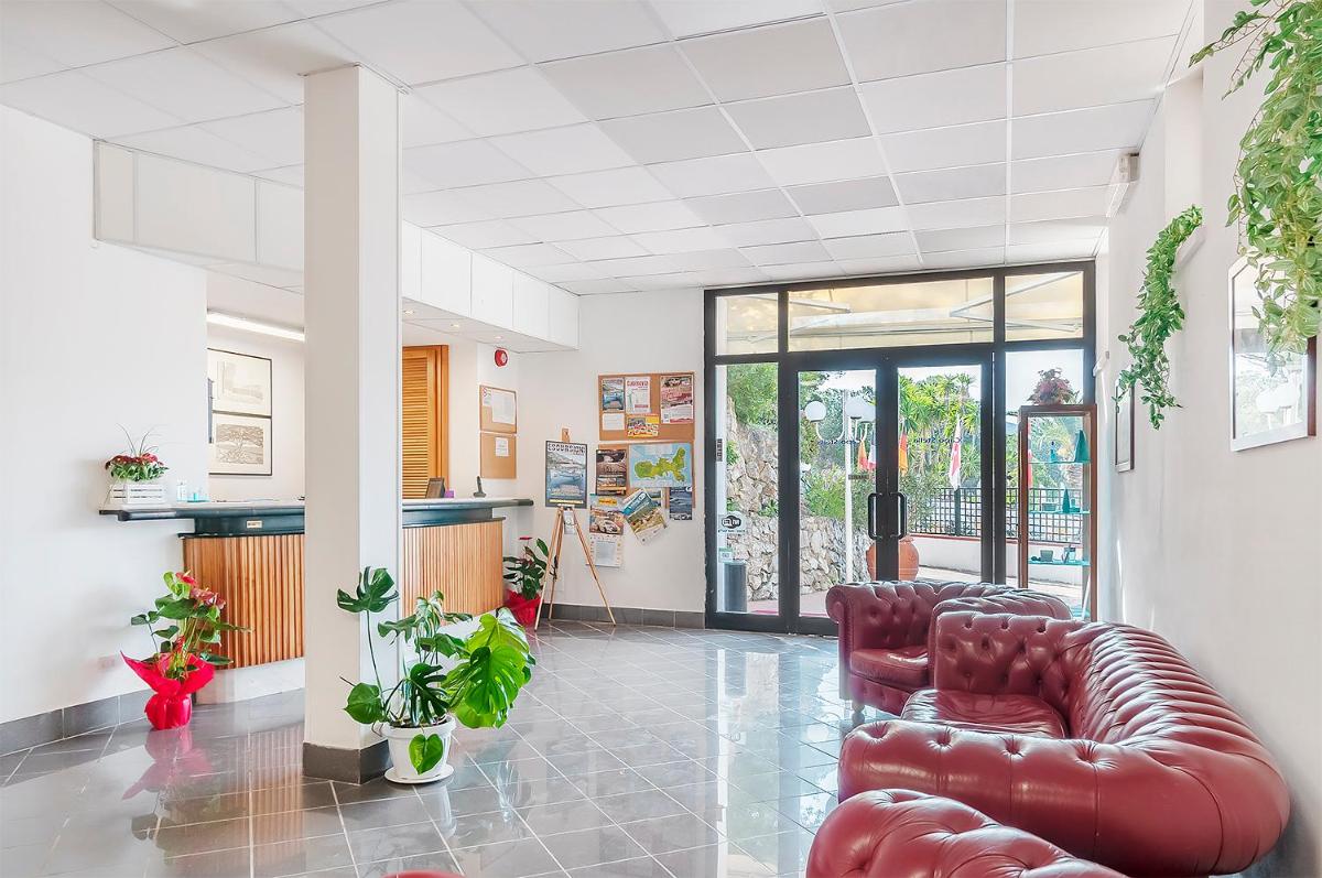 Hotel Capo Di Stella - Housity