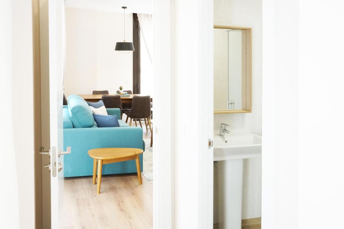APARTAMENTOS RELOJ DE BERGERÓN - Hizvo