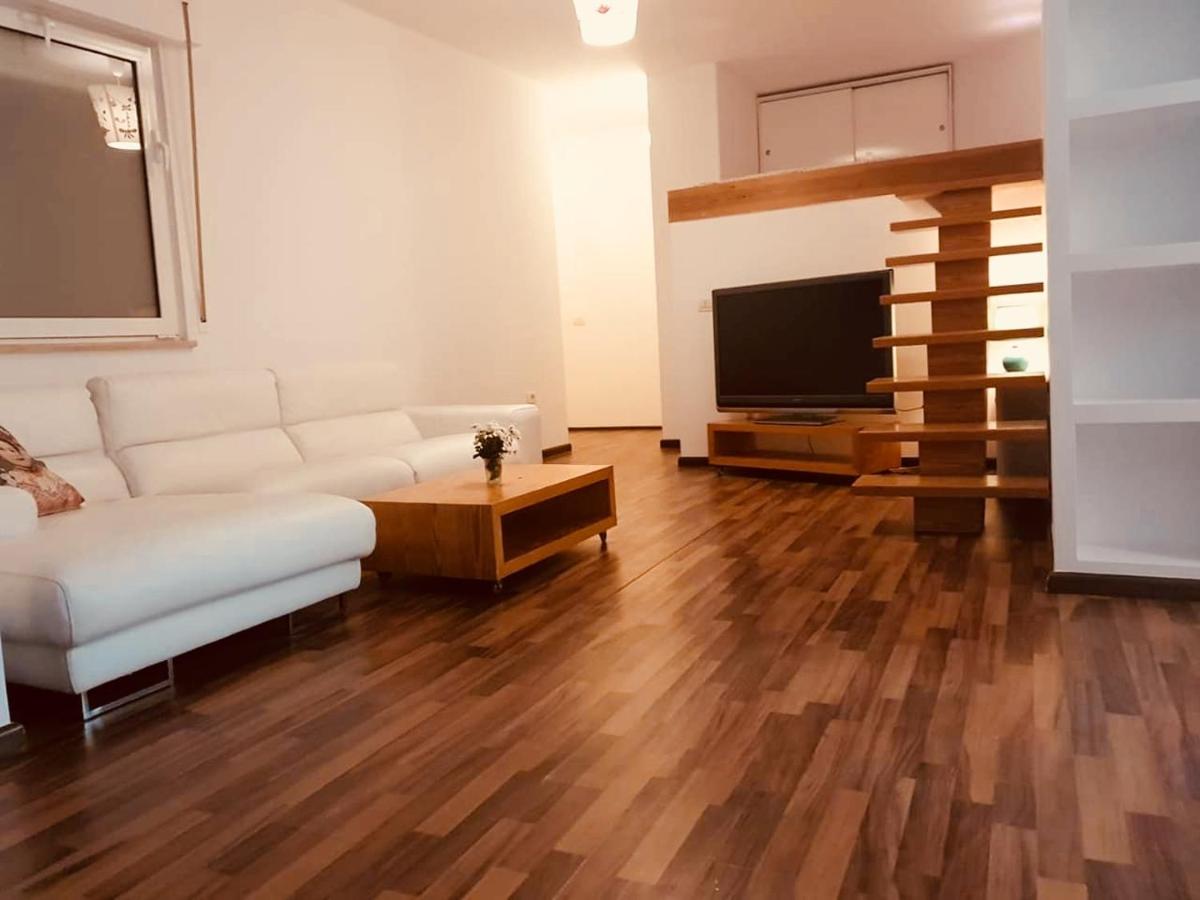 EcoART Apartments - Housity