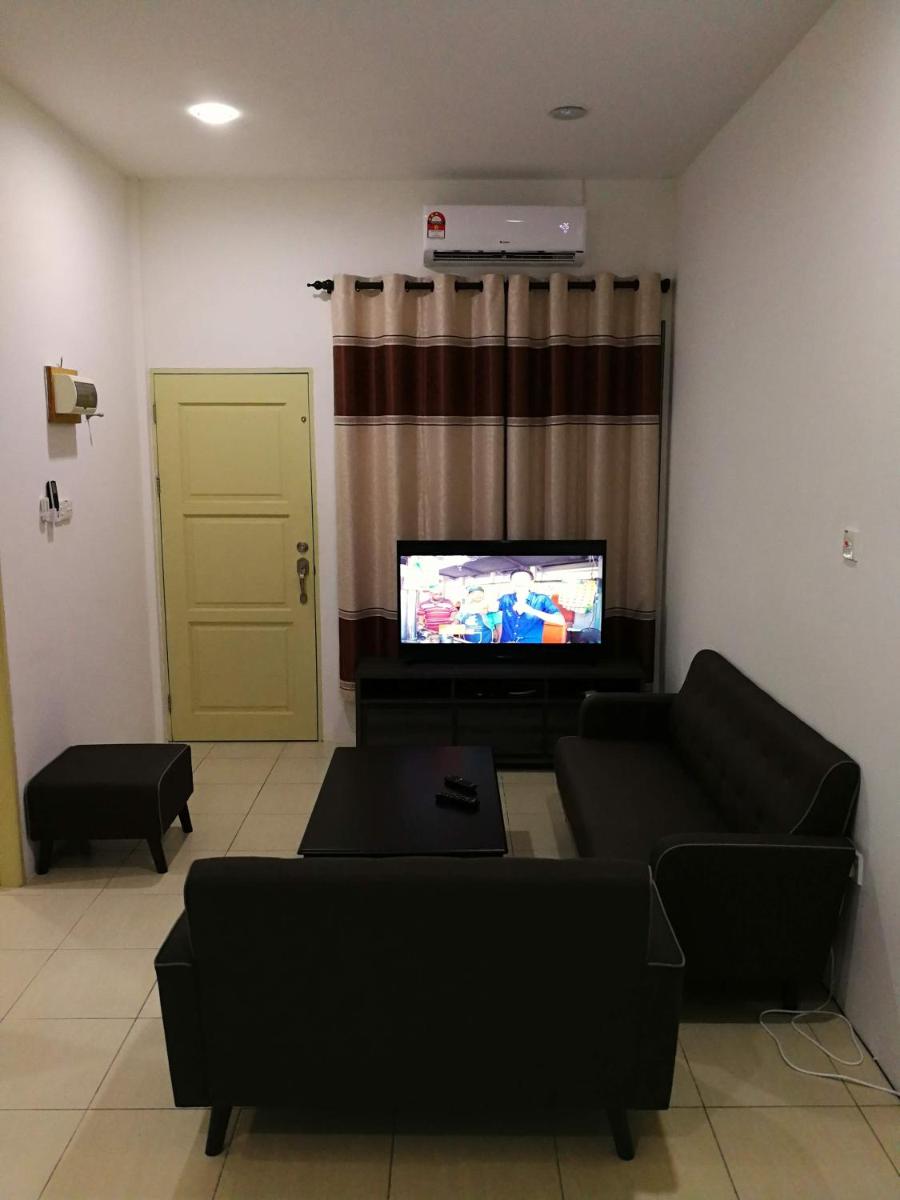 Address No 915, Lorong Uni Central 13, Taman Uni Central, Kuching Samarahan Expressway - Hizvo