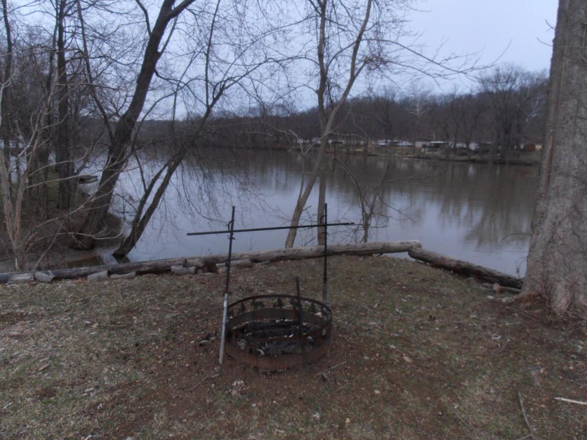 Martin's River Cabin - Housity
