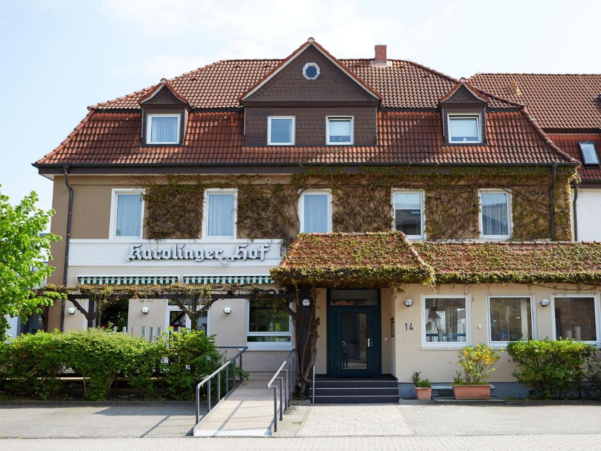 Hotel Karolinger Hof - Housity