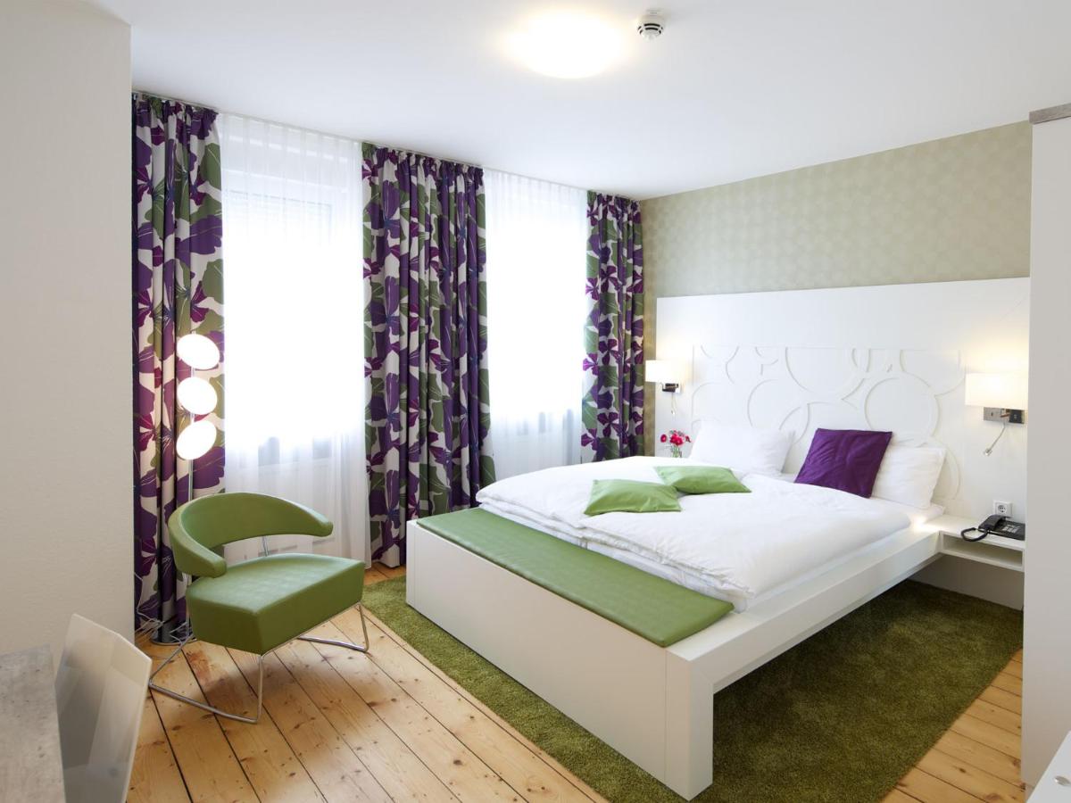 Hotel Karolinger Hof - Housity