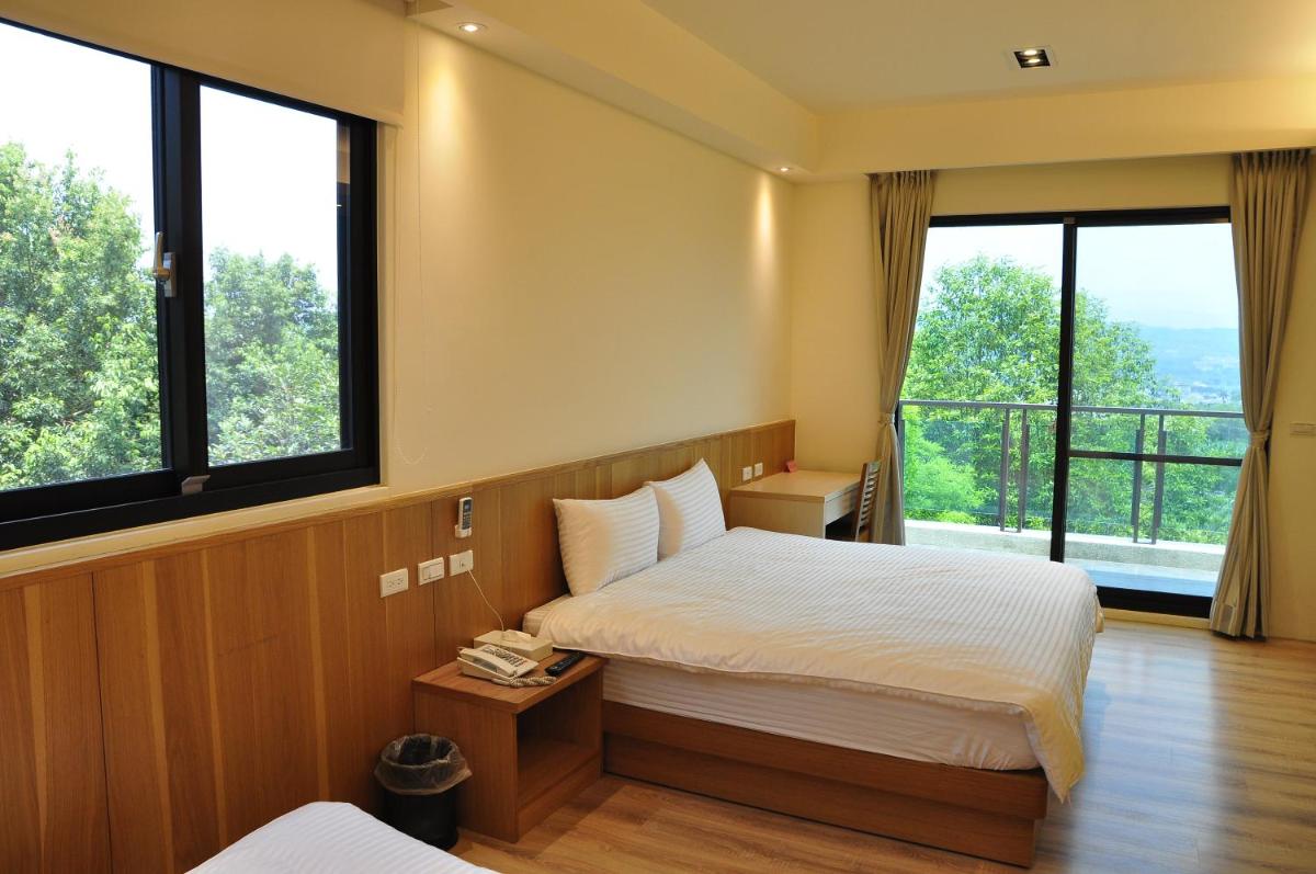 One City One Vacation Farm - Housity