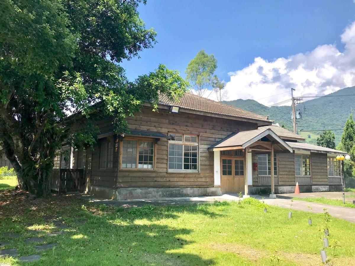Hualien Tourism Sugar Factory Hotel - Housity