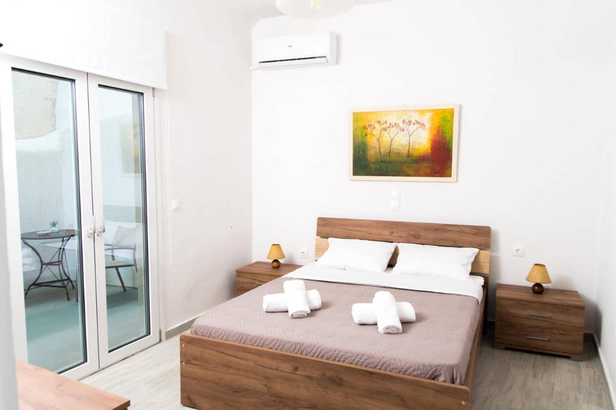 Iliana Sea Side House - Housity