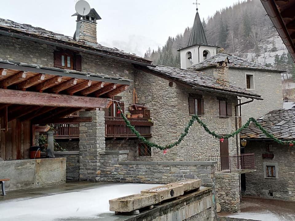 Villa Ester - Housity