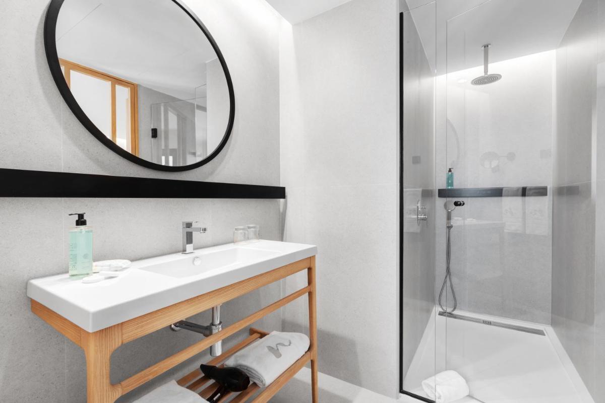 Un baño de Protur Naisa Palma Hotel
