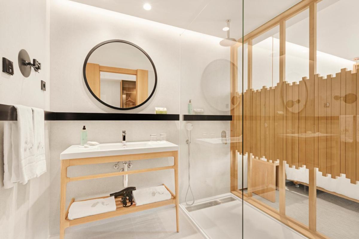 Un baño de Protur Naisa Palma Hotel