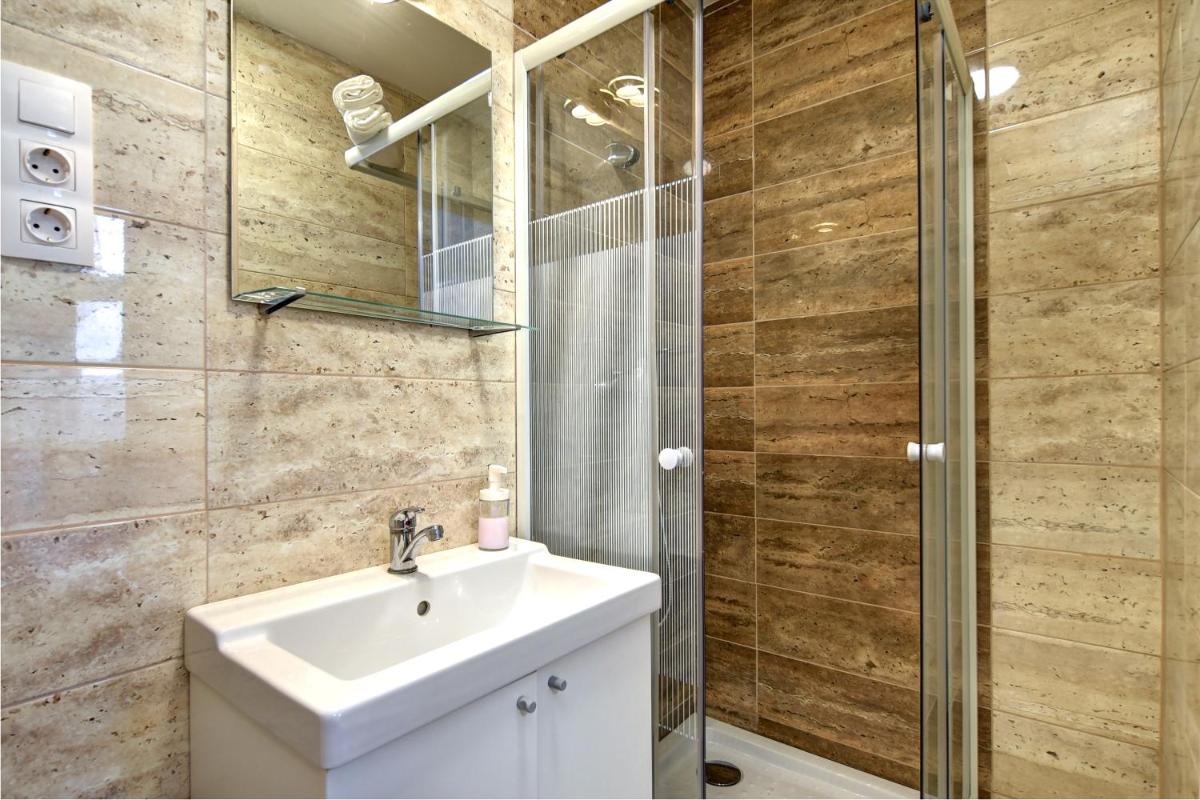 Heart of Downtown Apartment - Housity
