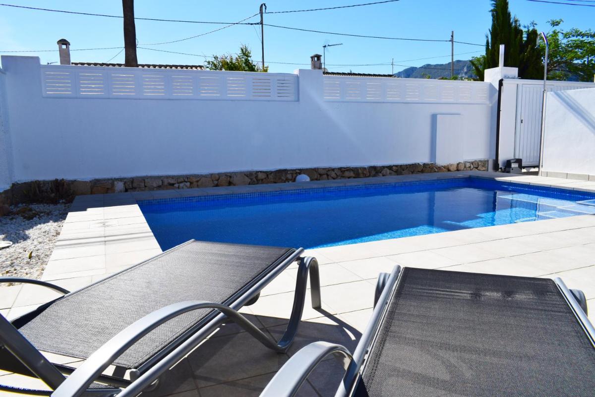 Anacasa Villa Bacalla Piscina Privada Les Marines CH3200 - Housity
