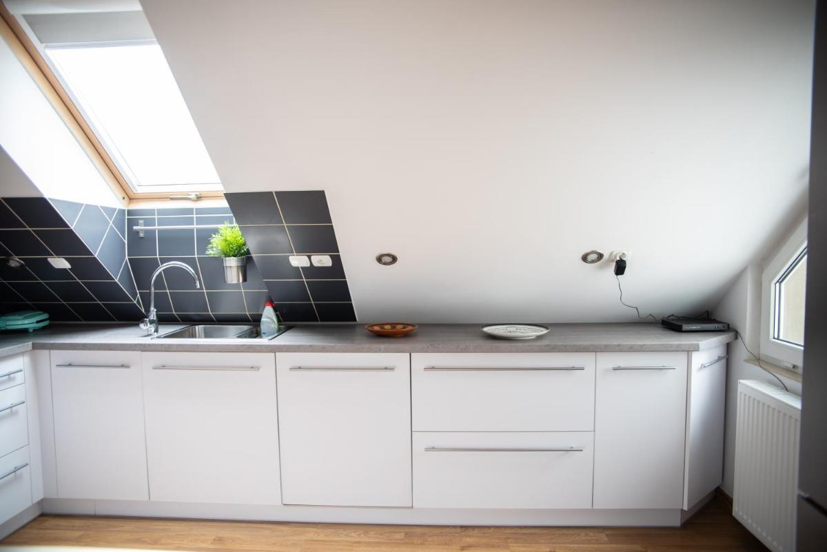 Na Zamkowej Apartament - Housity
