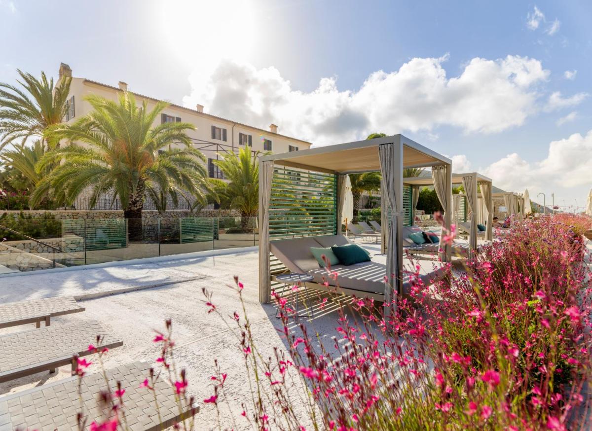 Jardín al aire libre en Carrossa Hotel & Spa