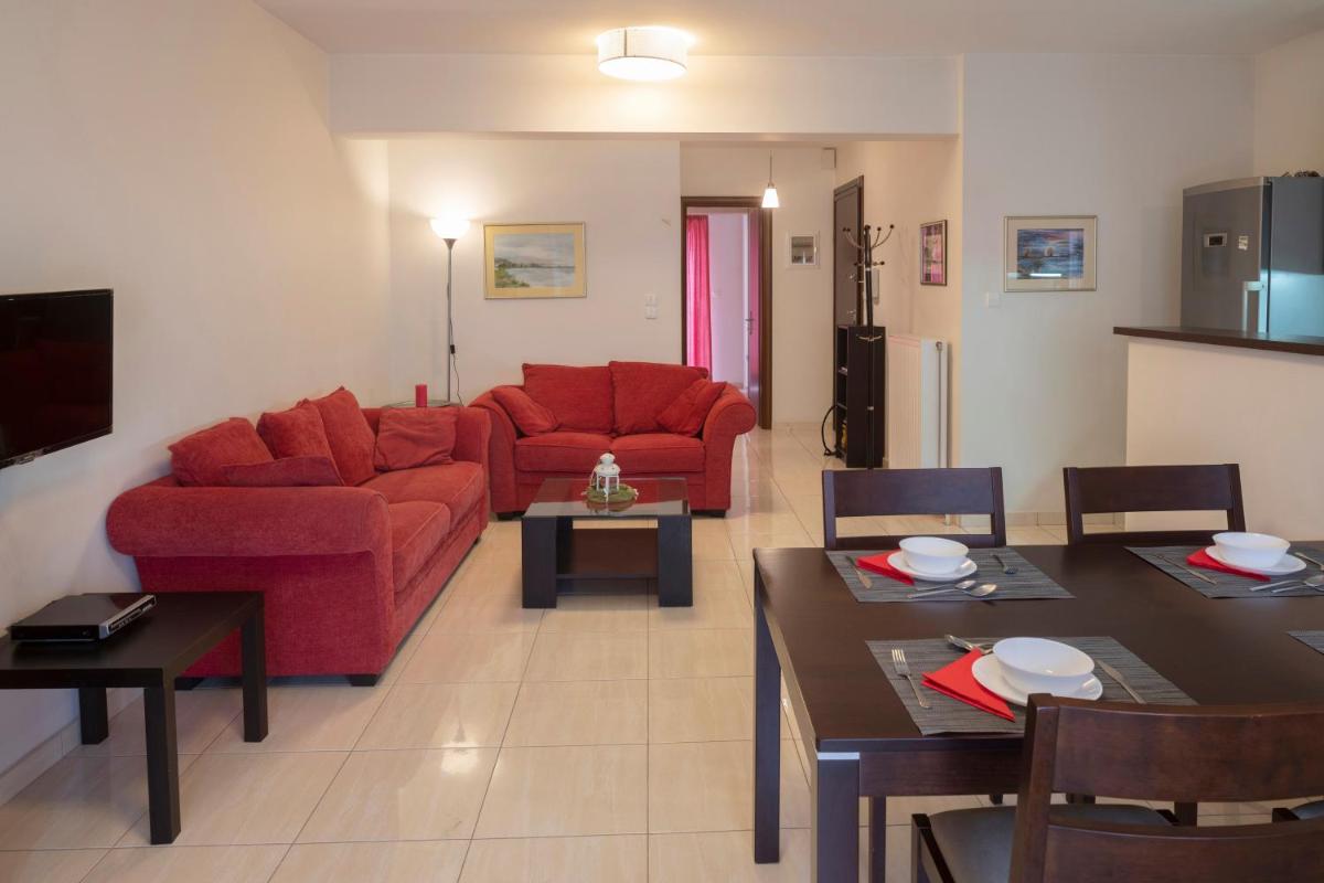 Comfort apartment in Ilioupoli Athens - Housity