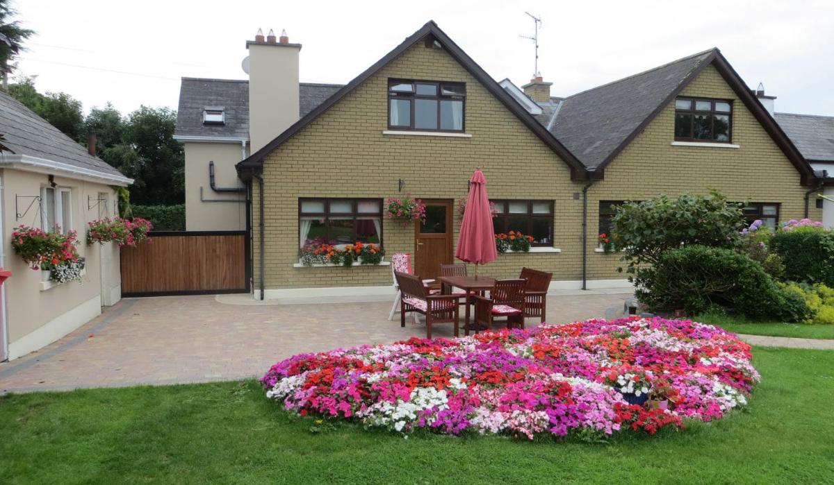 Heritage Accommodation - Housity