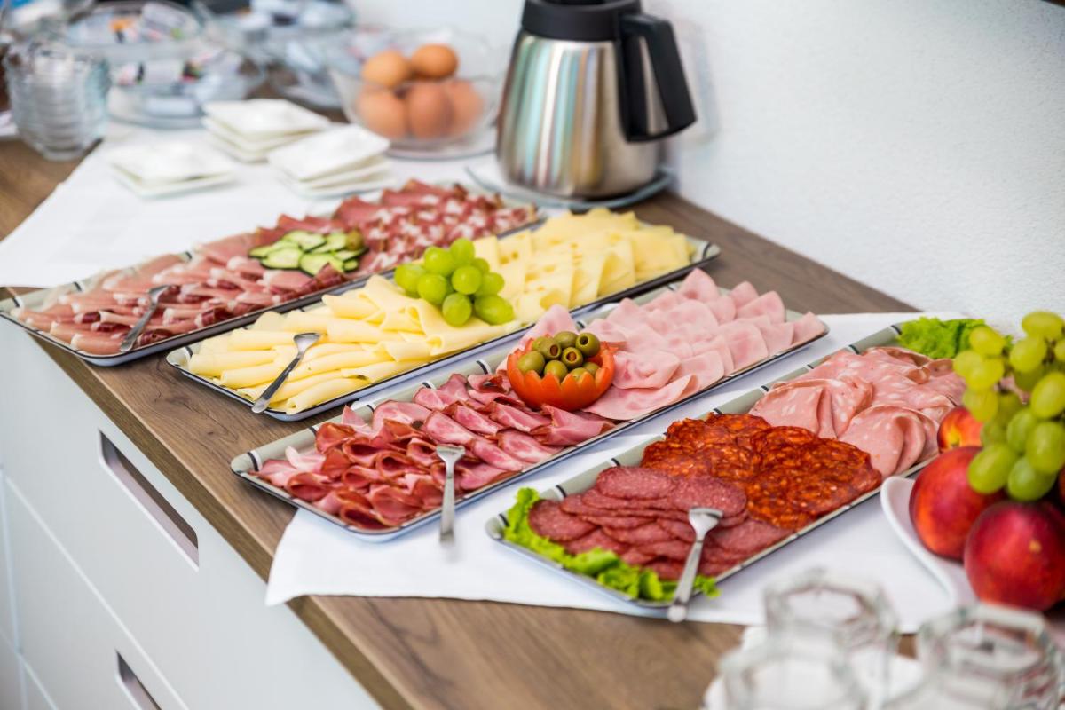 Bed &amp; Breakfast Villa Terezija - Housity