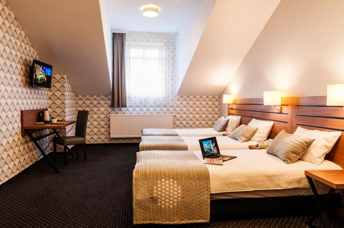 Hotel Wilga - Housity