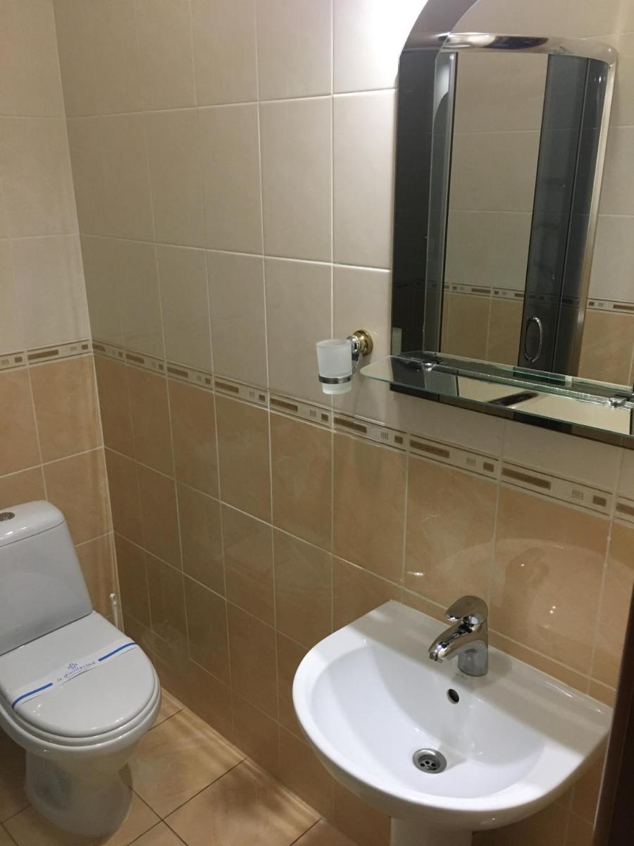 Готель Леон - Housity