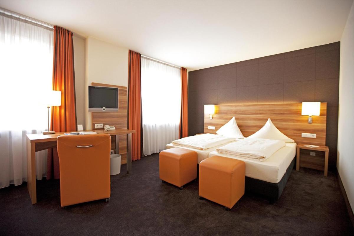 Hotel Hirsch - Housity