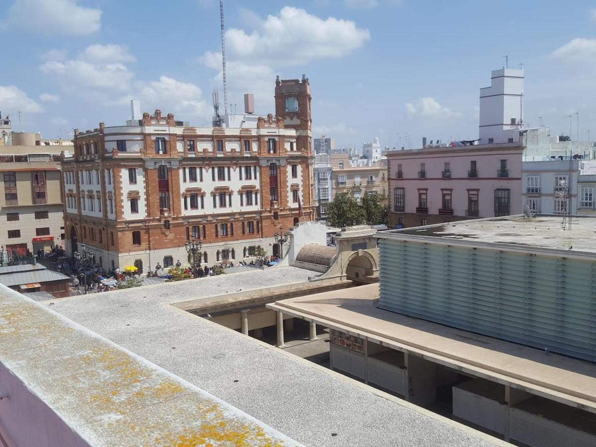 Apartamento en pleno centro de Cadiz con parking economico - Housity