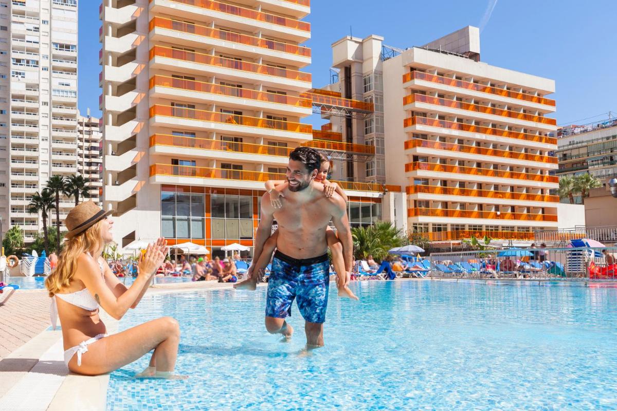 Clientes alojados en Hotel & SPA Dynastic