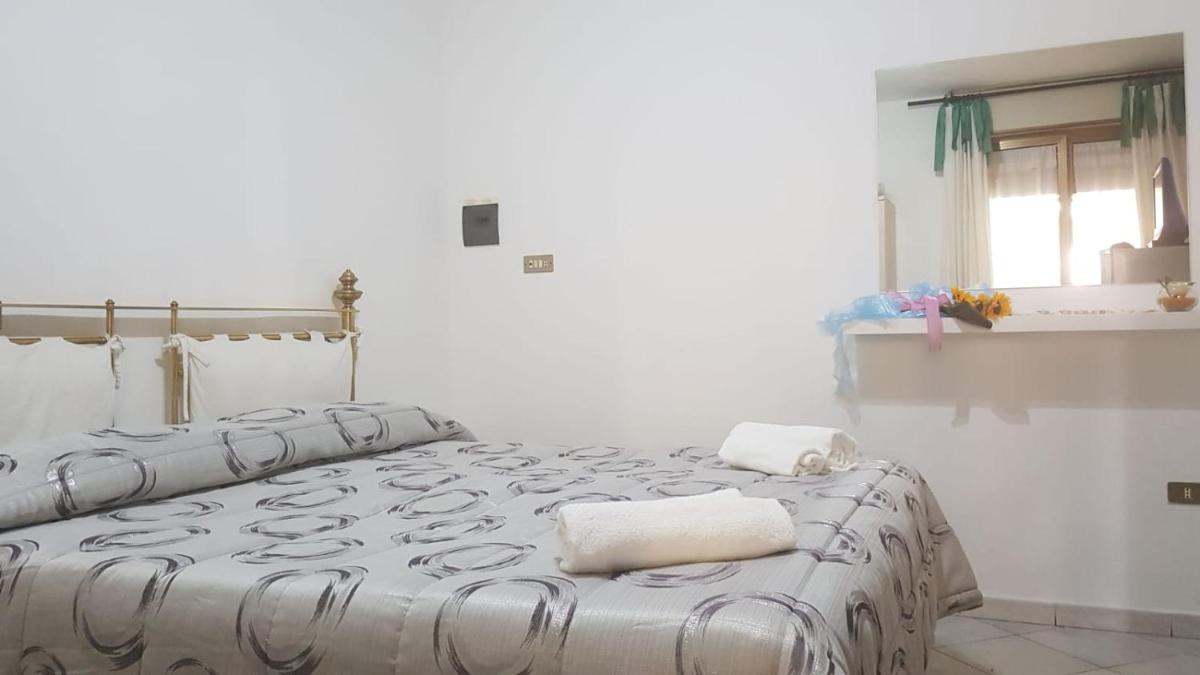 Napoleone - Housity