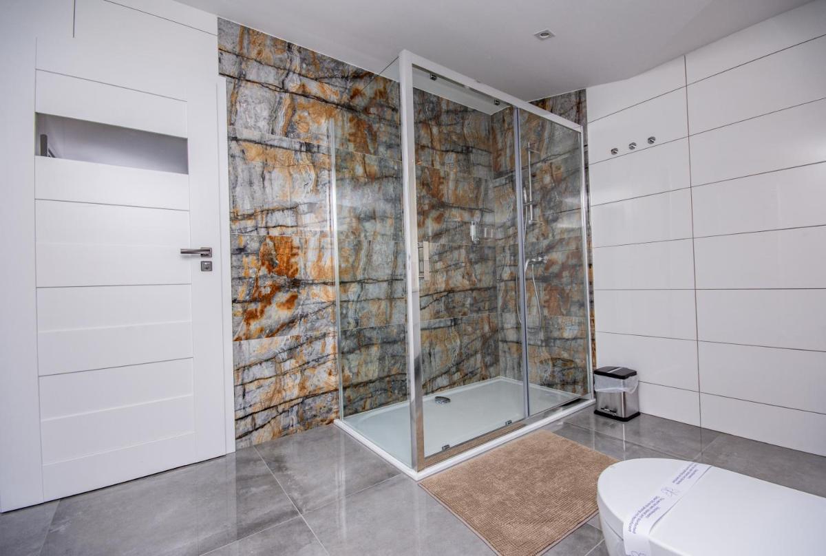 Apartamenty AP 17 - Housity