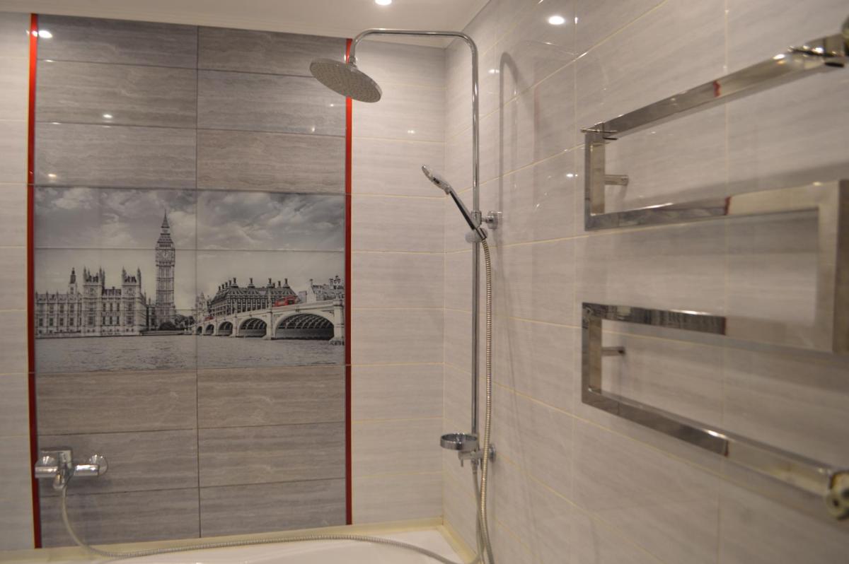 Suitetrails - 2 room Lux Apartment on Kulika Street