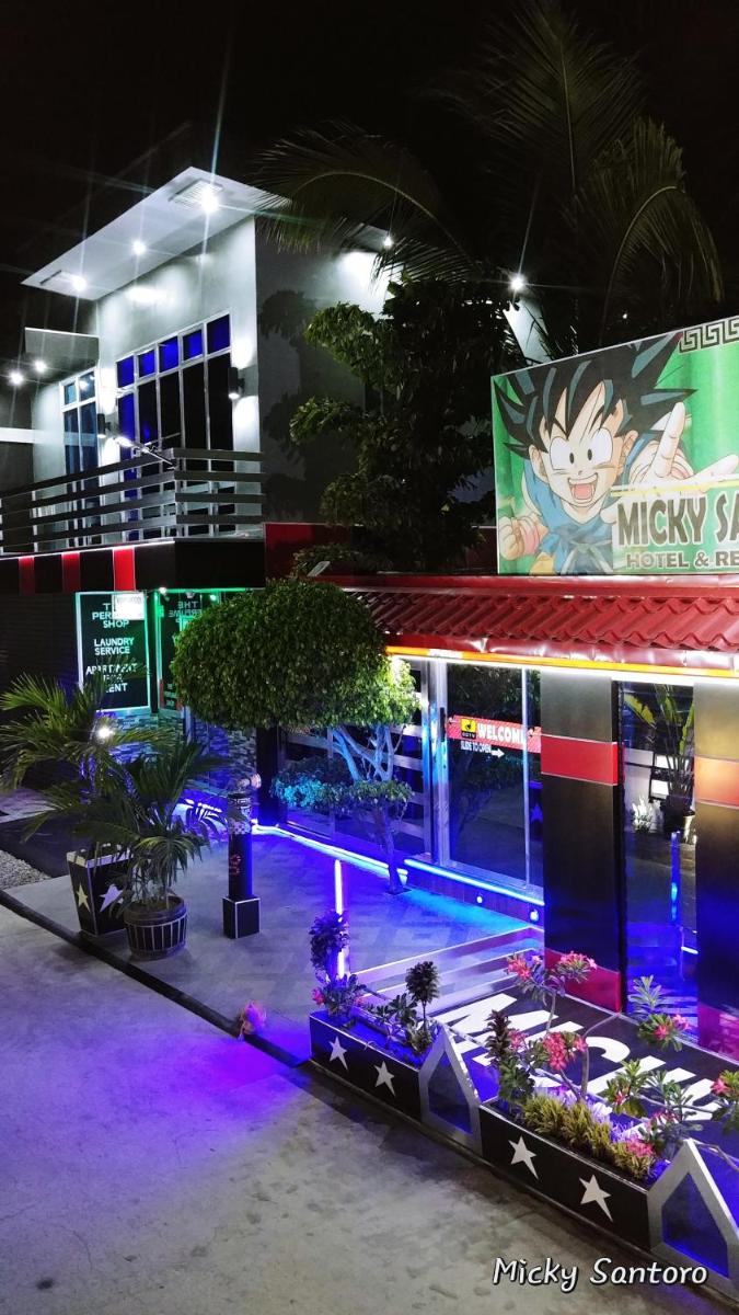 Micky Santoro Hotel & Restaurant - Housity