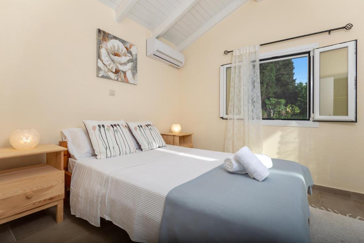 Villa Stafida Kassiopi - Housity