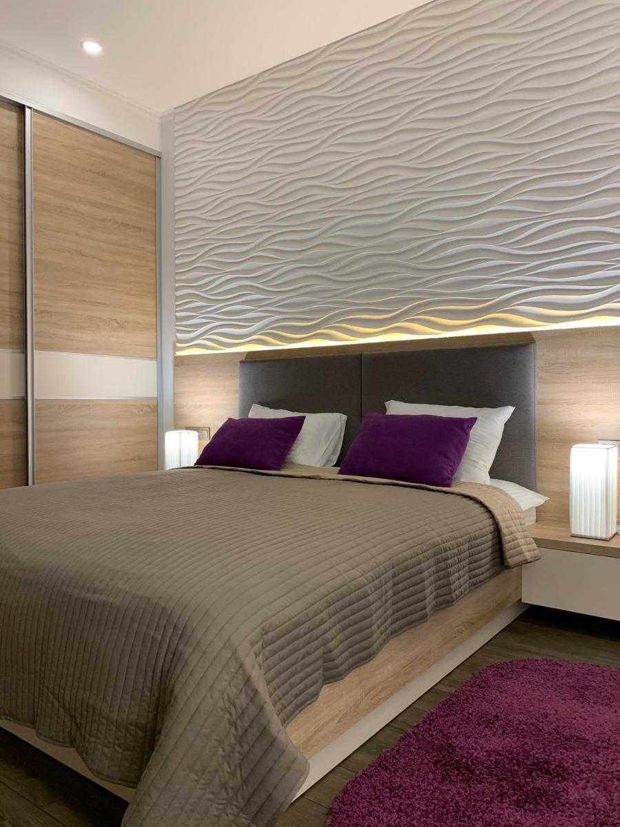 Premium Hotel - Housity