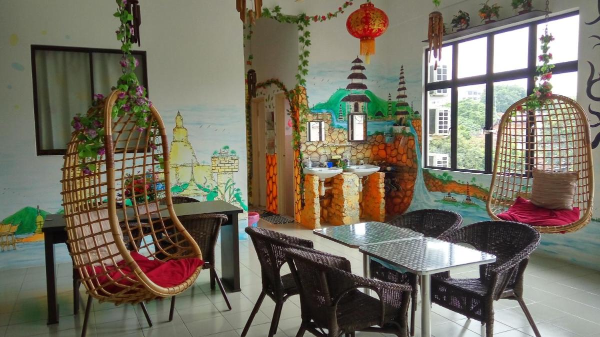 Old Town Guest House - Housity