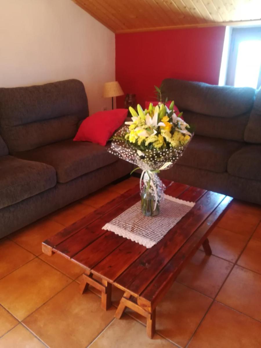 Rectoria de Montclar- habitatge d'ús turístic -apartament - Housity