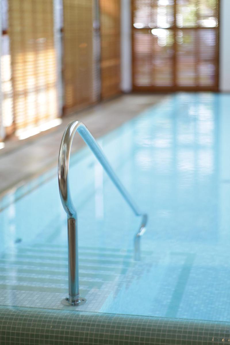 Der Swimmingpool an oder in der Nähe von Hotel Stadt Hamburg