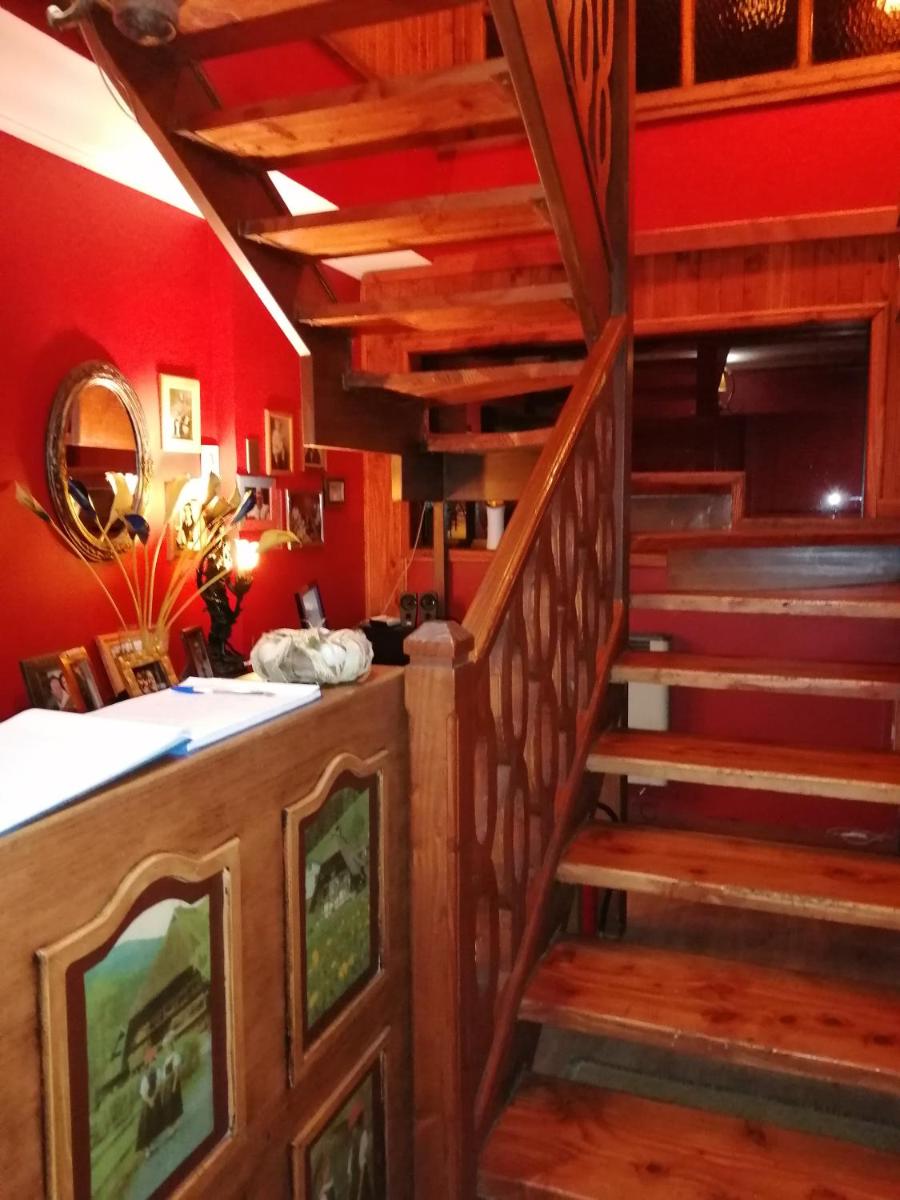 Posada Selva Negra - Housity