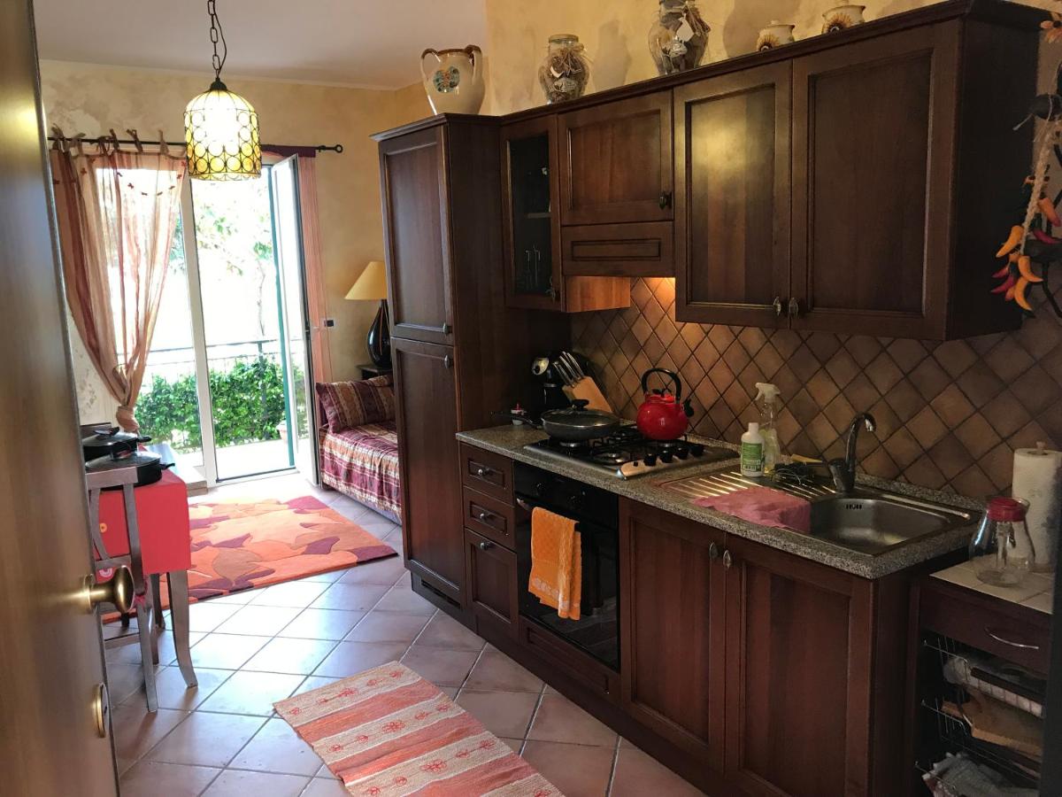Suitetrails - Sea View Apartment Parco Meridiana
