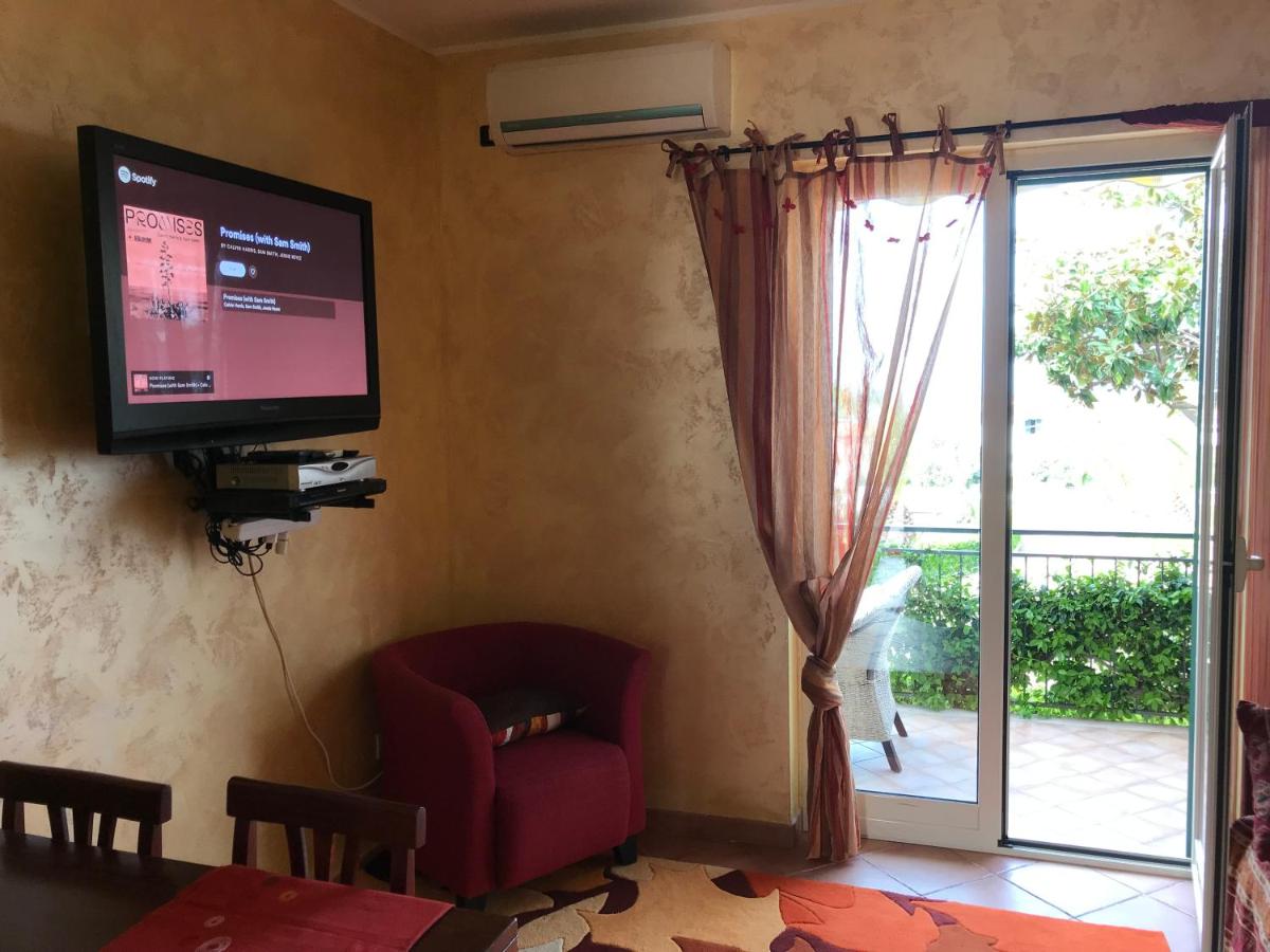 Suitetrails - Sea View Apartment Parco Meridiana