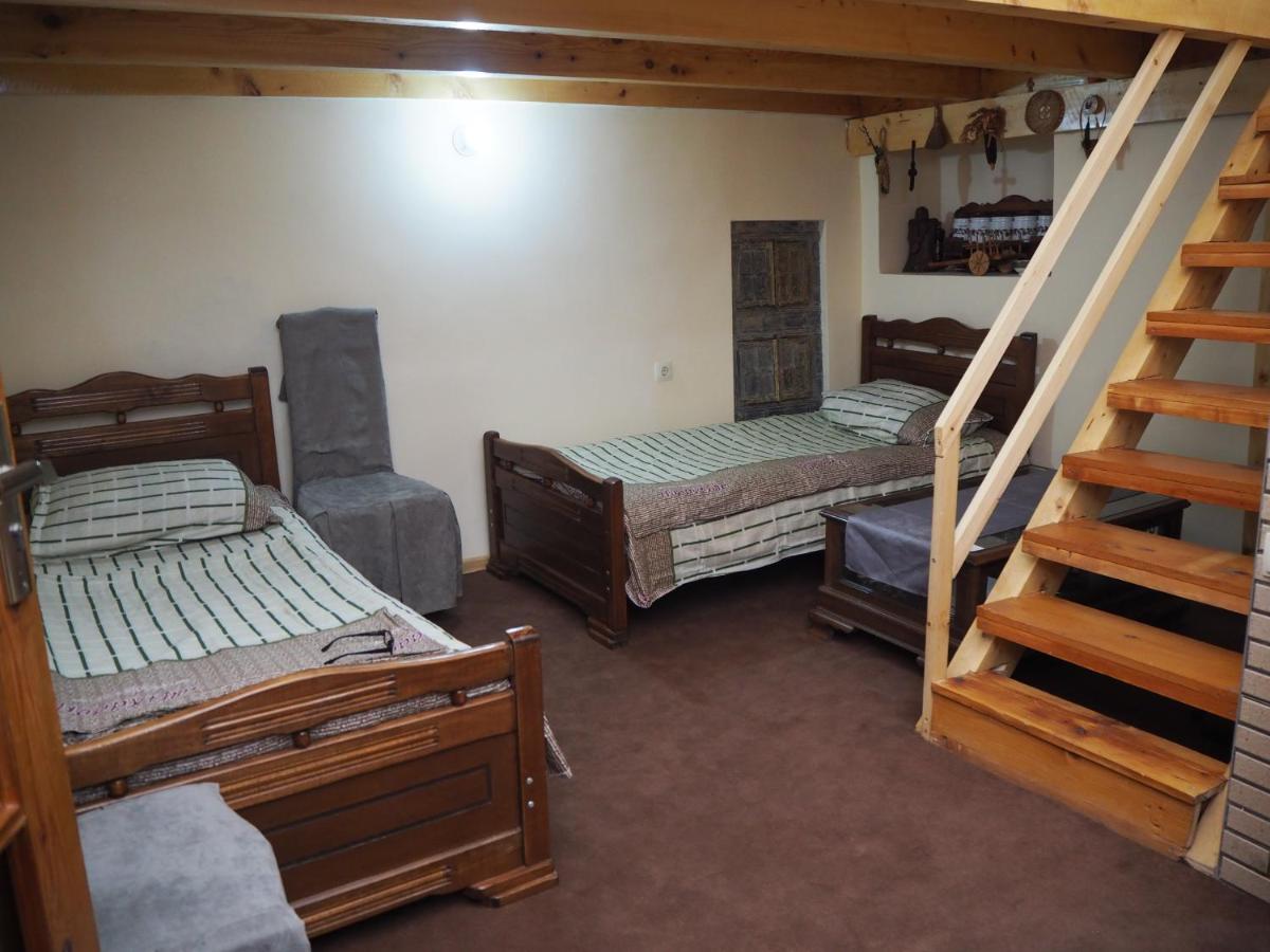 jekis apartment in old tbilisi - Housity