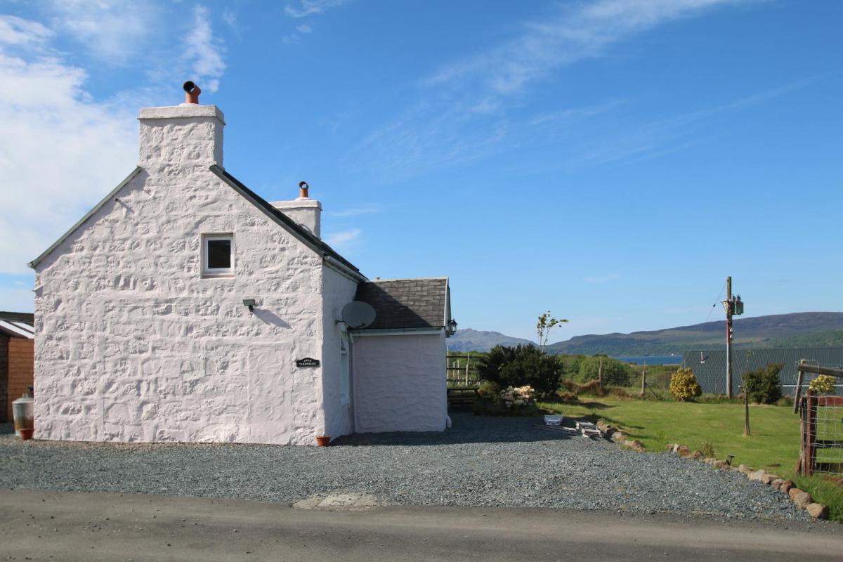 Arle Farmhouse - Housity