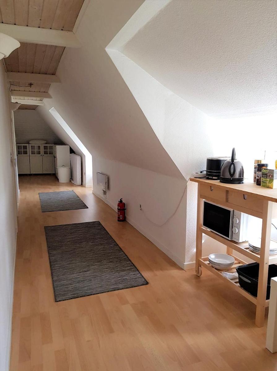 Room between Odense and Kerteminde - Housity